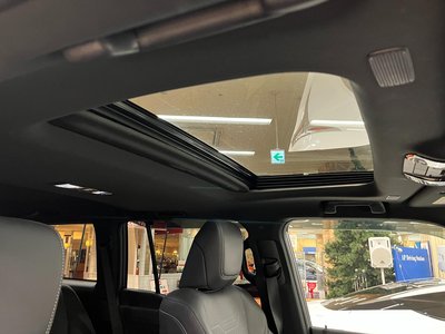 2025 Lexus GX — миниатюра 28