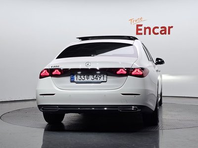 MERCEDES-BENZ E-CLASS - 3