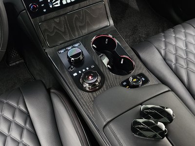 2025 Genesis GV80 COUPE thumbnail 12