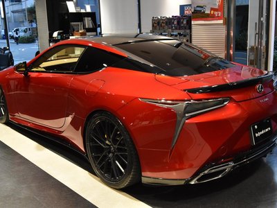 2017 Lexus LC — фото 9