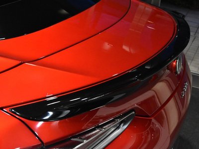 2017 Lexus LC — миниатюра 15