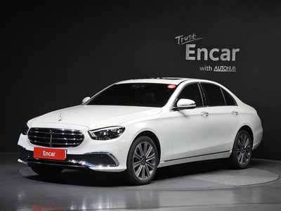 MERCEDES-BENZ E-CLASS - 1