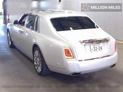 ROLLS-ROYCE PHANTOM - 2