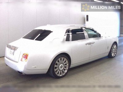 ROLLS-ROYCE PHANTOM - 5