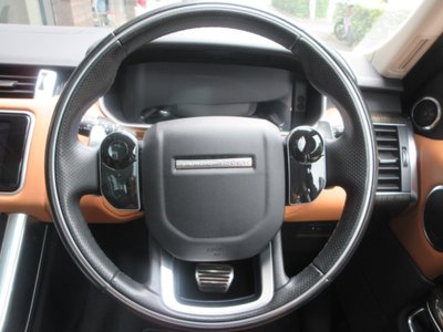 2021 LAND Rover RANGE ROVER SPORT thumbnail 16