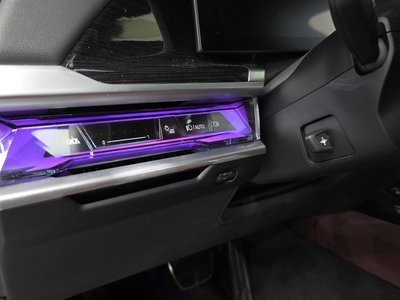 2025 BMW 7 SERIES thumbnail 27