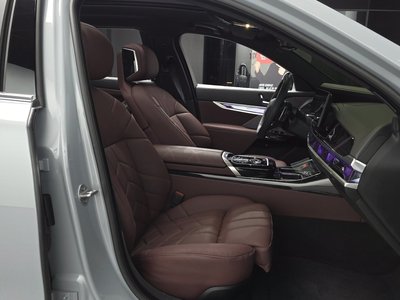 2025 BMW 7 SERIES thumbnail 17