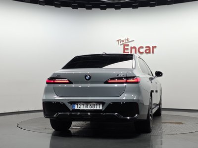صورة 4 لـ 2025 BMW 7 SERIES