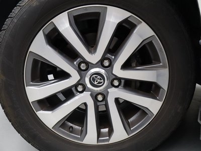 صورة 4 لـ 2016 Toyota LAND CRUISER 200