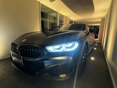 BMW 8 SERIES - 2