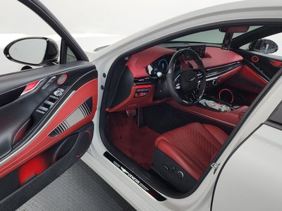 GENESIS G80 (RG3) - 10