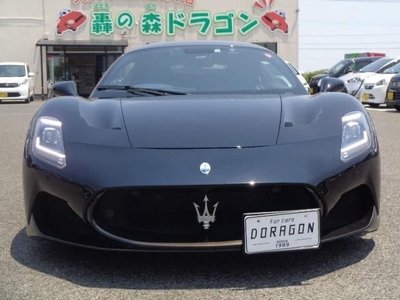 MASERATI MC20 - 3