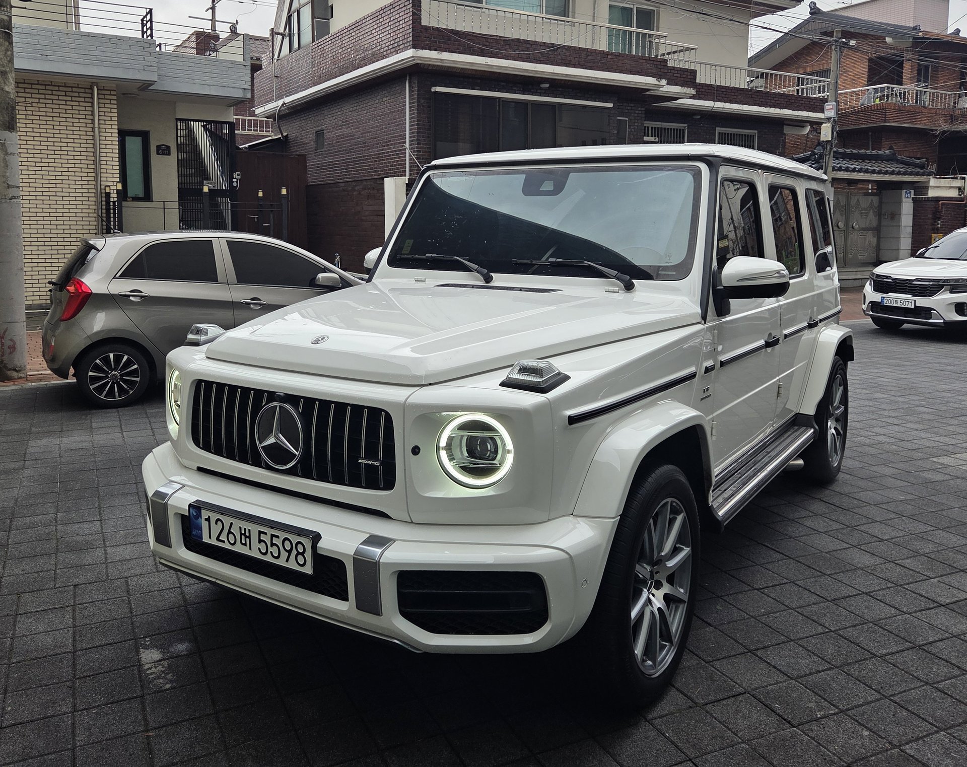 MERCEDES-BENZ G-CLASS - View 1