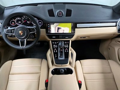 PORSCHE CAYENNE - 5