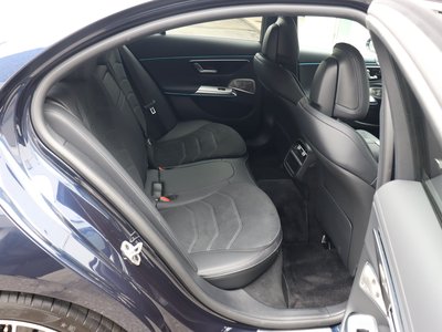 MERCEDES-BENZ E-CLASS - 3