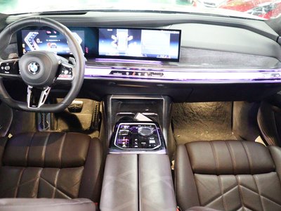 BMW 7 SERIES - 6