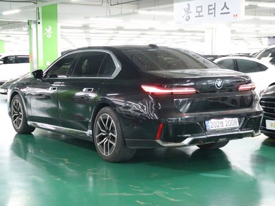 BMW 7 SERIES - 3