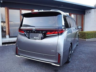 TOYOTA VELLFIRE - 2