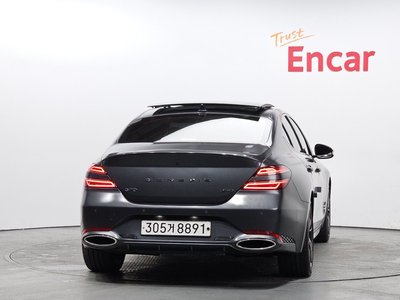 2020 Genesis THE NEW G70 photo 4