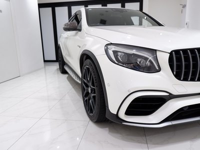 MERCEDES-BENZ GLC AMG - 4