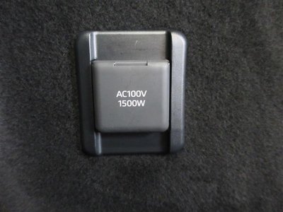 TOYOTA CROWN ESTATE - 9