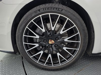 2025 Porsche PANAMERA 照片 6
