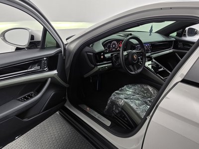 2025 Porsche PANAMERA 缩略图 13