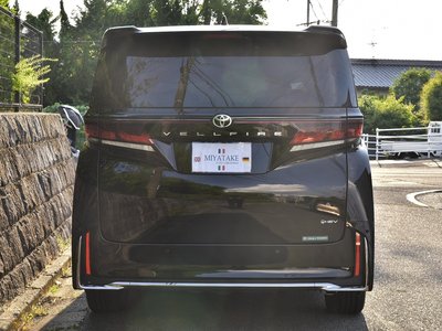 TOYOTA VELLFIRE - 9