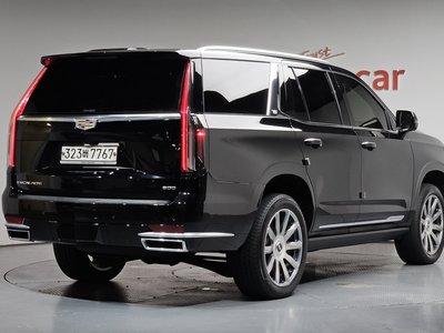 2022 CADILLAC ESCALADE 5TH GENERATION — фото 3