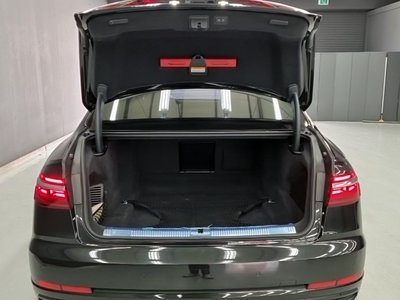 2023 AUDI A8 缩略图 16