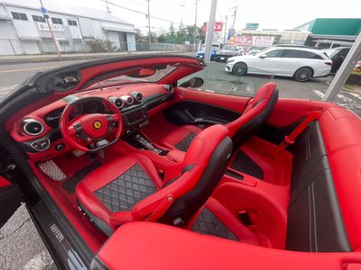 FERRARI CALIFORNIA - 9