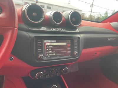 FERRARI CALIFORNIA - 7
