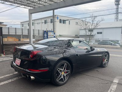 FERRARI CALIFORNIA - 2
