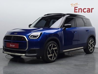 2025 MINI COOPER S COUNTRYMAN photo 1