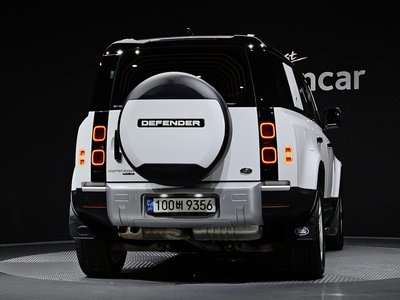 صورة 3 لـ 2020 LAND Rover DEFENDER