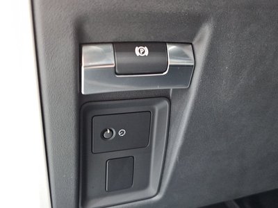2020 LAND Rover DEFENDER — миниатюра 35