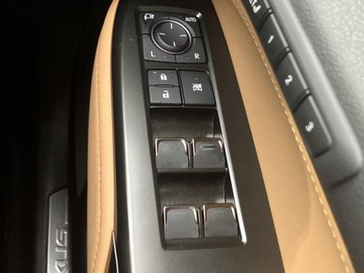 2023 Lexus NX — миниатюра 31