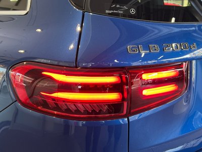 MERCEDES-BENZ GLB - 10