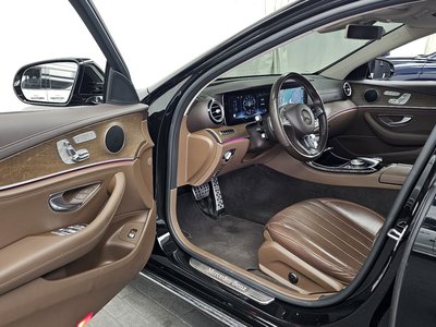 MERCEDES-BENZ E-CLASS - 10