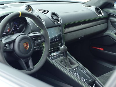 صورة مصغرة 21 لـ 2025 Porsche 718
