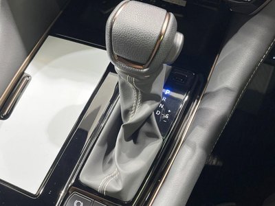 صورة مصغرة 24 لـ 2025 Toyota ALPHARD