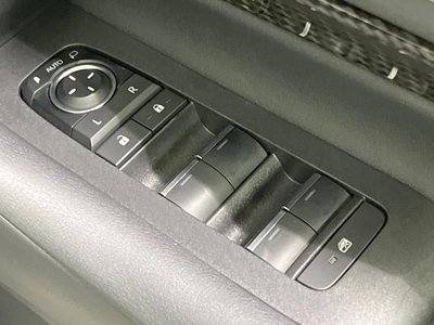 صورة مصغرة 34 لـ 2025 Toyota ALPHARD