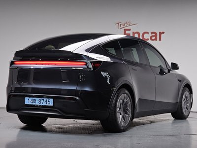 2026 Tesla MODEL Y 照片 2