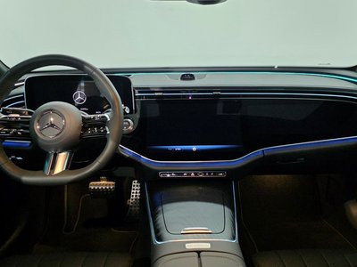 MERCEDES-BENZ E-CLASS - 4