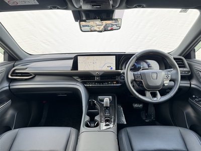 TOYOTA CROWN SPORT - 3