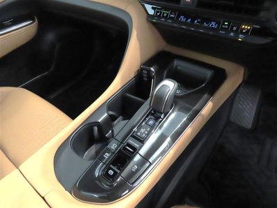صورة مصغرة 26 لـ 2025 Toyota CROWN SPORT