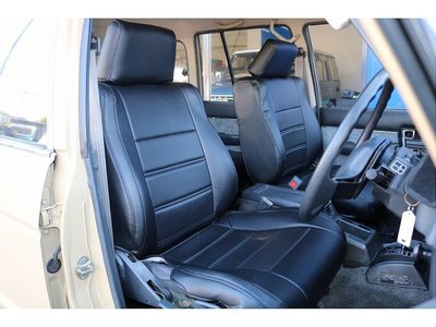 TOYOTA LAND CRUISER 60 - 7