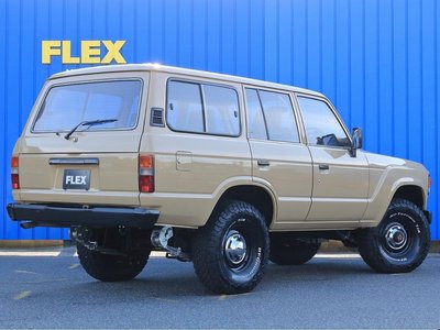 TOYOTA LAND CRUISER 60 - 5