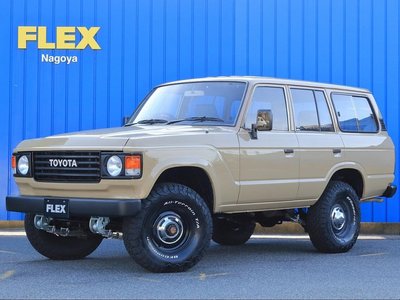 TOYOTA LAND CRUISER 60 - 1