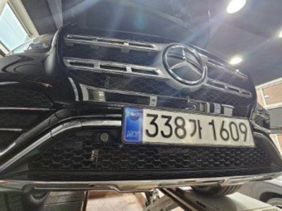 MERCEDES-BENZ GLS - 1